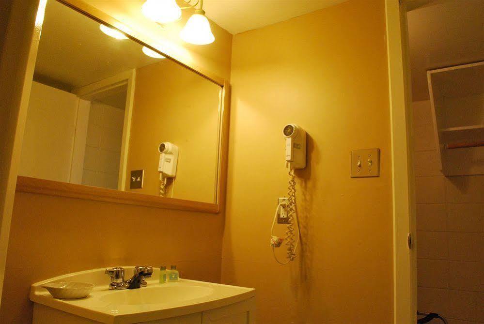 Value Lodge Motel Nanaimo Buitenkant foto